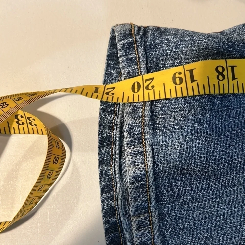 North Crest Denim Shorts Size 16W - Picture 5 of 8